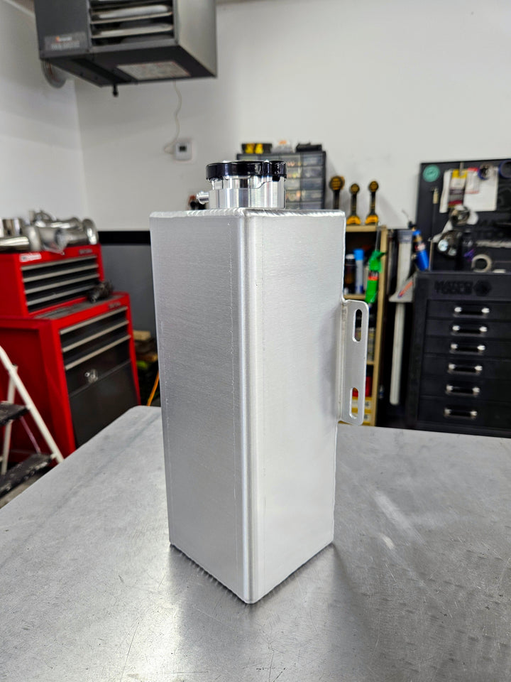 Universal Coolant Expansion Tank - 3 Quart